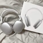 P9 Wireless Headphones | Bluetooth Over-Ear | High Bass & Clear Sound | Foldable & Portable | Noise Reduction (Random Colour) thumbnail 1