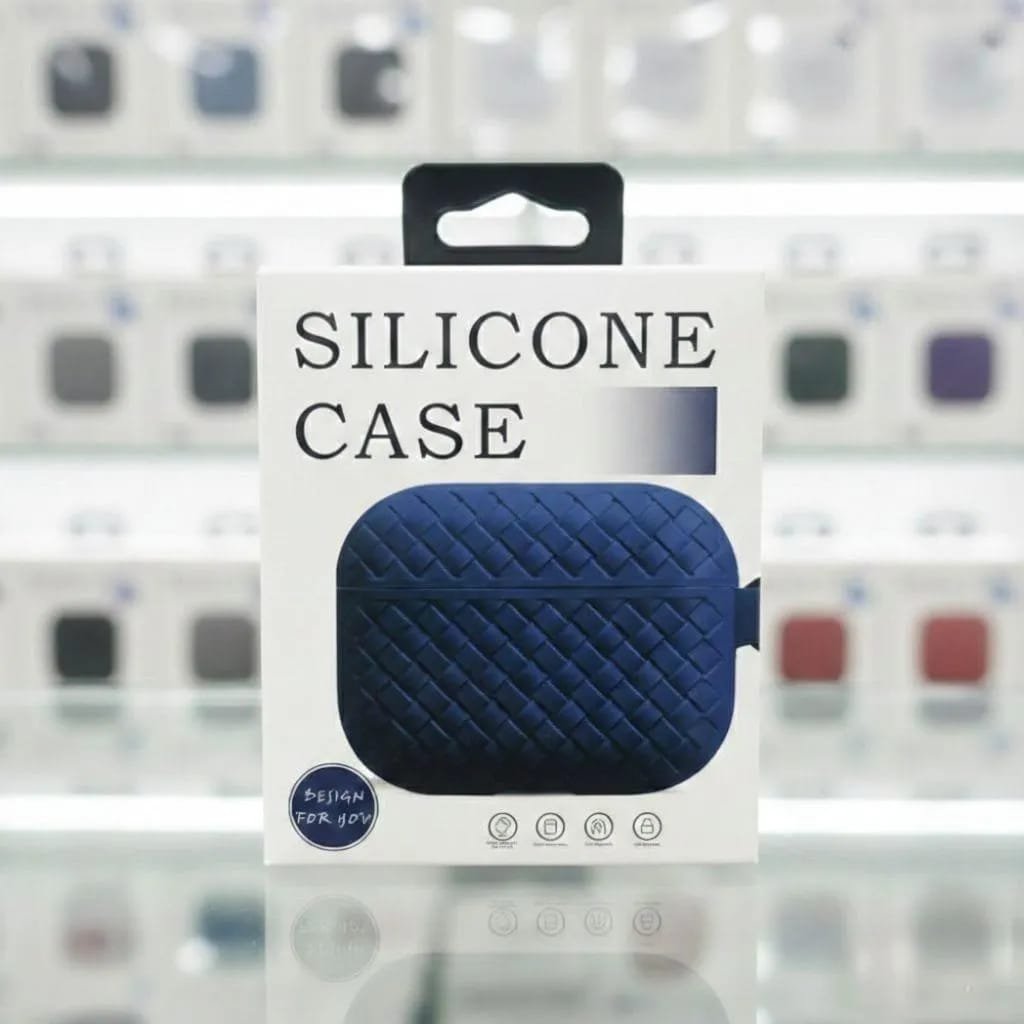 Shockproof Silicone AirPods Case - Textured Protective Skin with Keychain (Random colors) - Image 4