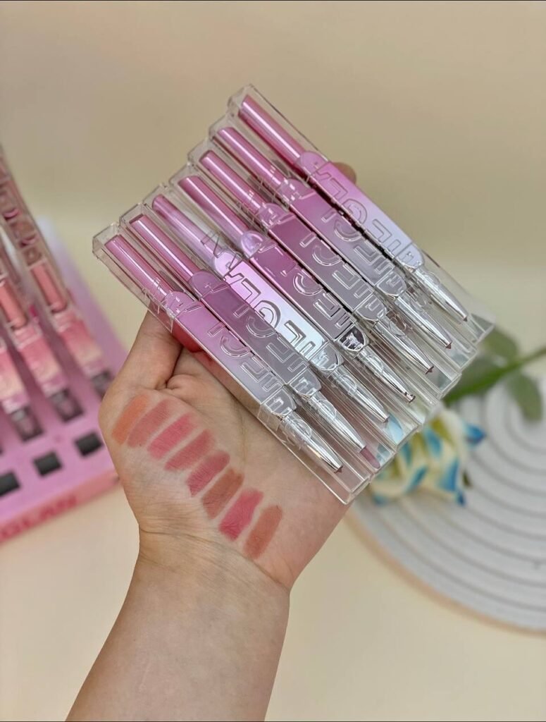 Sighelan 2 In 1 Lipstick And Lip Liner Providing Smooth Application Rich Color Comfortable Use