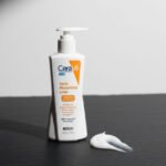 CeraVe Facial Moisturizing Lotion – Hydrating & Gentle for All Skin Types, 200ml thumbnail 2