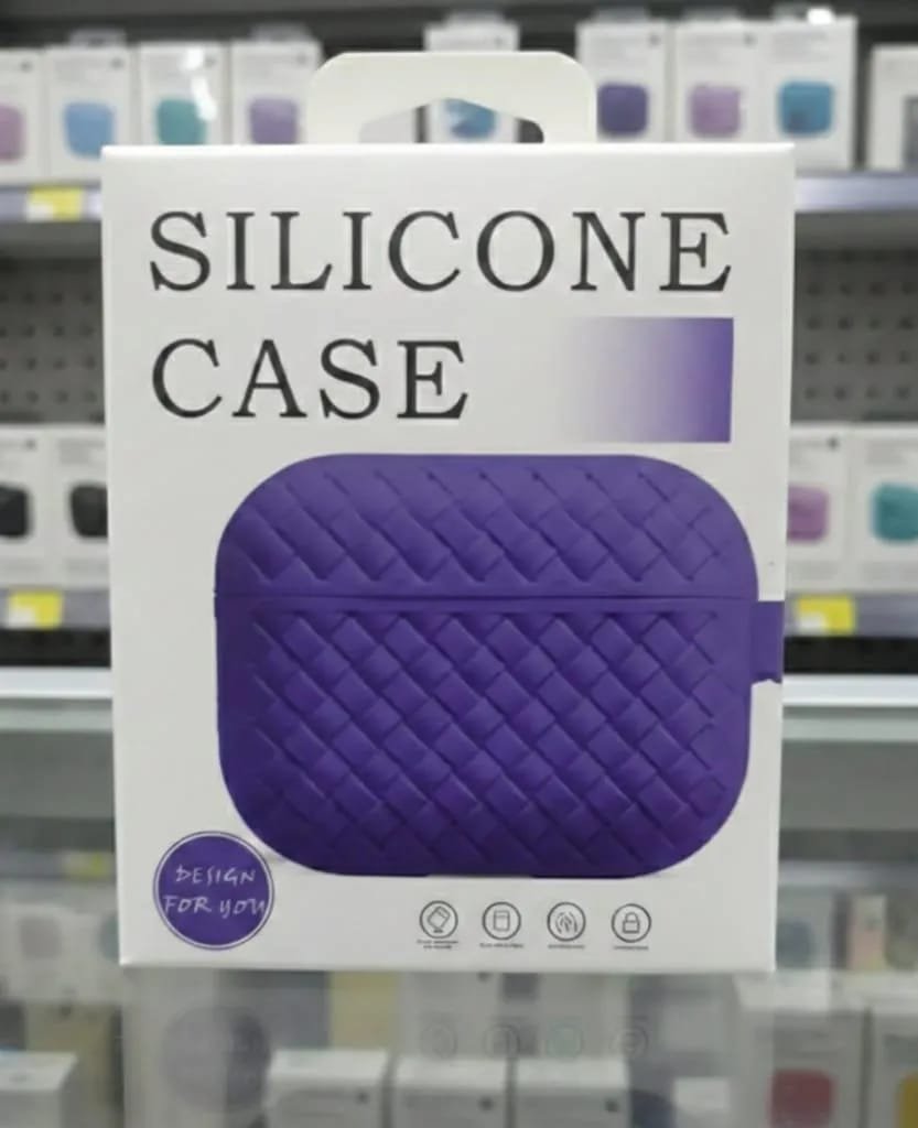 Shockproof Silicone AirPods Case - Textured Protective Skin with Keychain (Random colors) - Image 5