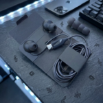 EJK Handsfree USB-C Earphones | Imported Samsung-Style Headphones With Deep Bass |  Without Box thumbnail 2