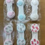 1 Pc - Children Kid Drawer Lock Baby safe Angle Sliding Door Plastic Child safety locks products ( random color ) thumbnail 1