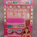 Kids Eyelashes & Nail Art Set thumbnail 2