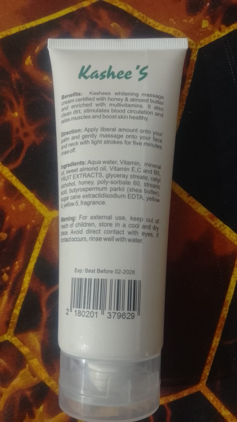 Kashee's Hydrating Mineral Face Wash – Whitening & Brightening Formula - 200ml - Image 2
