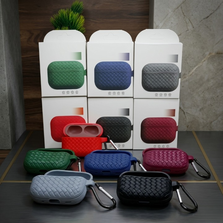 Silicone Case for AirPods Pro / Pro 2 - High Quality Protective Cover - Random Color - Image 2
