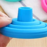 Silicone Oil Funnel, Kitchen Liquid Oil Dispensing Tool (random color) thumbnail 3