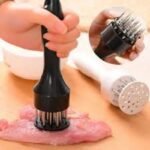 Meat Tenderizer Loose Meat  Stainless Steel Needle Eco-Friendly (random color) thumbnail 3